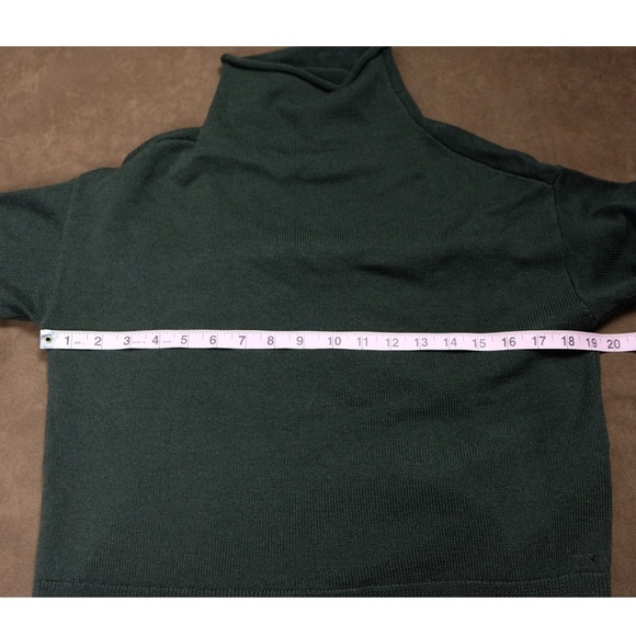 Aritzia Wilfred Cyprie Knit Sweater in Olive - Picture 9 of 12